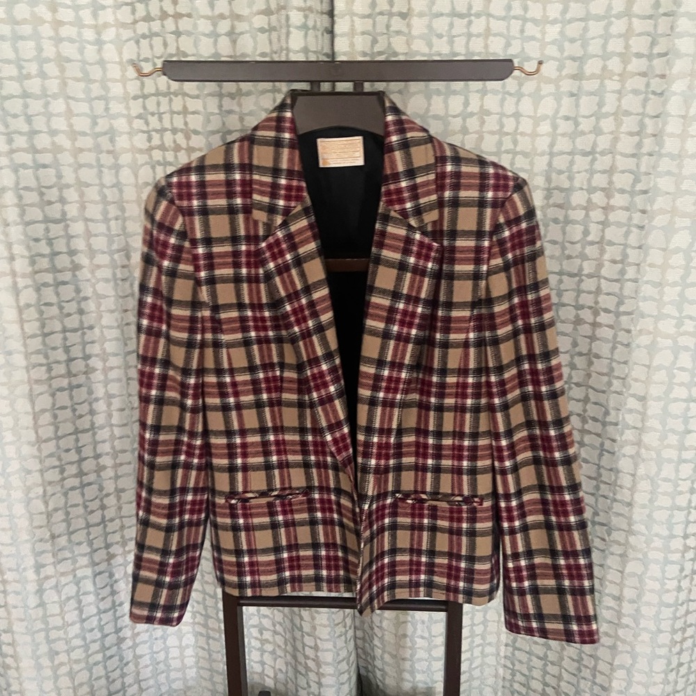 Pendleton Burgundy and Tan Plaid Blazer